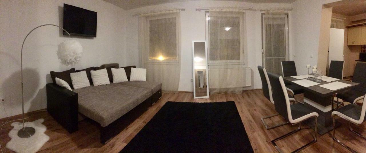 Kristály Apartman Szeged Exterior foto